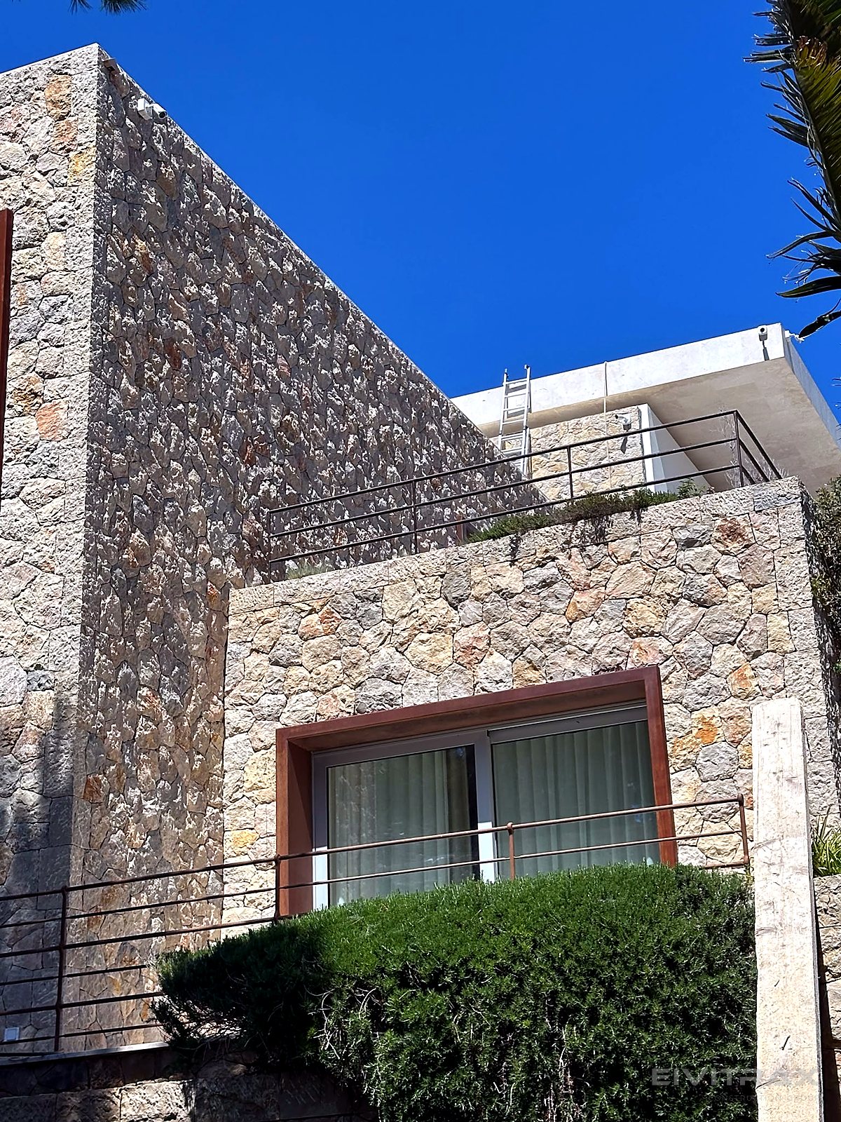 Construcción en Piedra Natural — proyecto real de EIVITRAX (10)