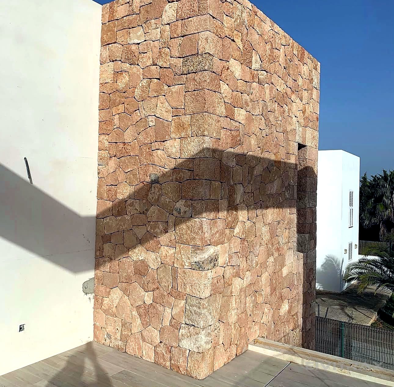 Construcción en Piedra Natural — proyecto real de EIVITRAX (2)